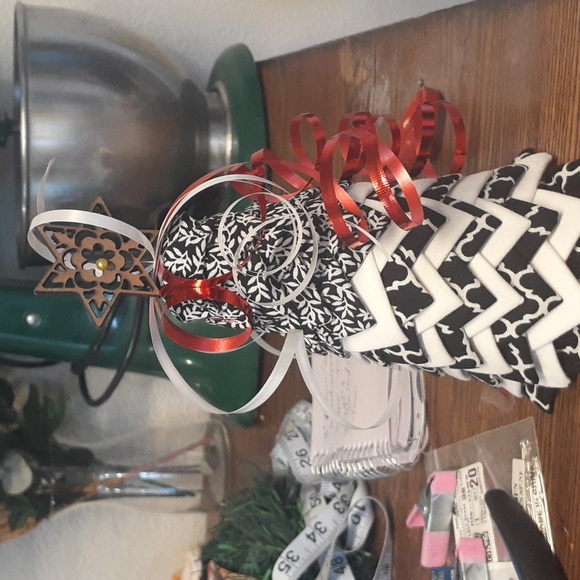 8"Hx4.5"W Quilted Christmas Tree - Picture 2 of 3